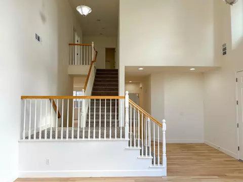 226 Elkhorn Ave, Visalia, CA 93277 photo 4