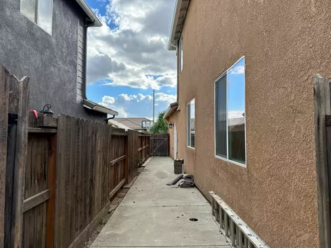 226 Elkhorn Ave, Visalia, CA 93277 photo 36
