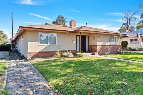 219 N 6th St, Fowler, CA 93625