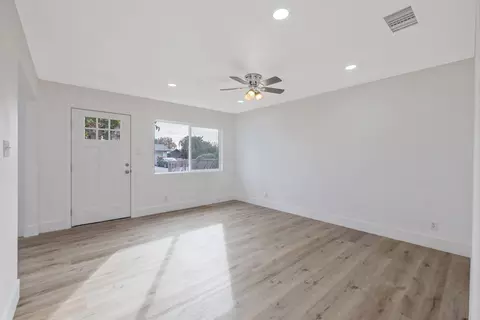 713 W Firebaugh Ave, Exeter, CA 93221 photo 10