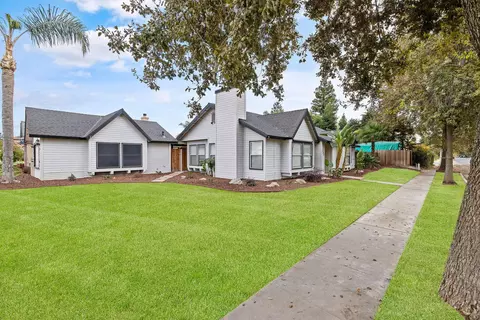 2505 E Four Creeks Ct, Visalia, CA 93292