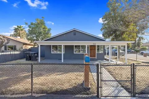 733 W Prospect Ave, Visalia, CA 93291