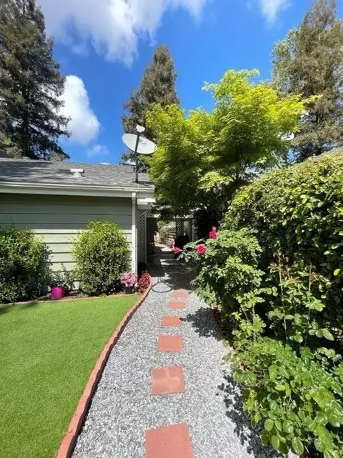 1528 E Castleview Ave, Visalia, CA 93292 photo 6
