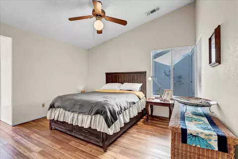 1528 E Castleview Ave, Visalia, CA 93292 photo 29