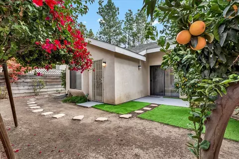 1528 E Castleview Ave, Visalia, CA 93292 photo 36