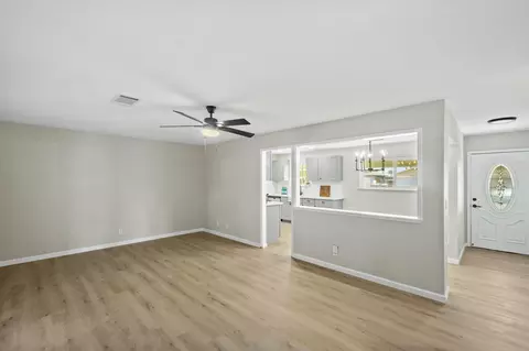 441 W Spring Ln, Lemoore, CA 93245 photo 13