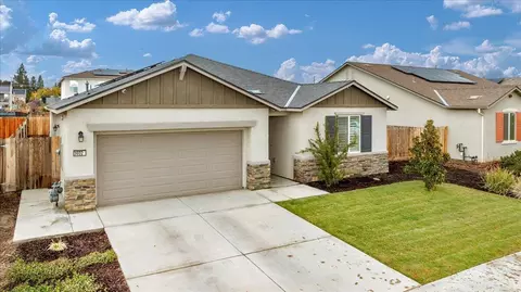 3602 E Seeger Ave, Visalia, CA 93292