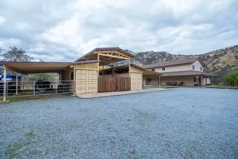 42490 N N Kaweah River Dr, Three Rivers, CA 93271 photo 67