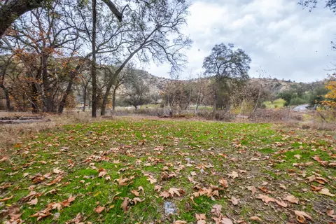 42490 N N Kaweah River Dr, Three Rivers, CA 93271 photo 81