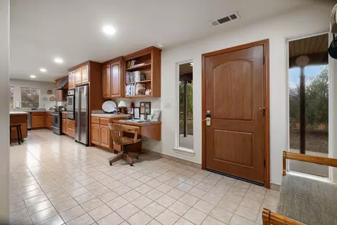 42490 N N Kaweah River Dr, Three Rivers, CA 93271 photo 3