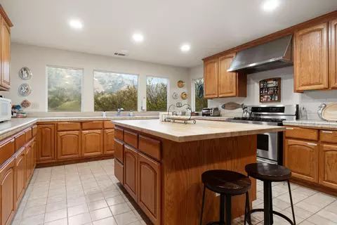 42490 N N Kaweah River Dr, Three Rivers, CA 93271 photo 12