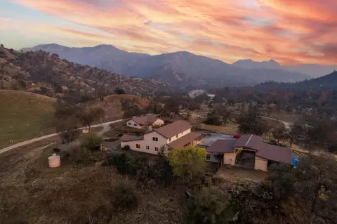 42490 N N Kaweah River Dr, Three Rivers, CA 93271 photo 74