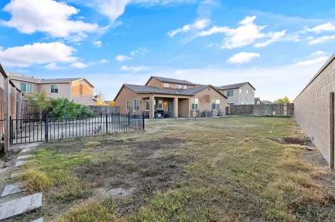 720 Portola St, Lemoore, CA 93245 photo 43