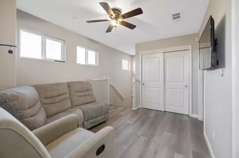 720 Portola St, Lemoore, CA 93245 photo 31