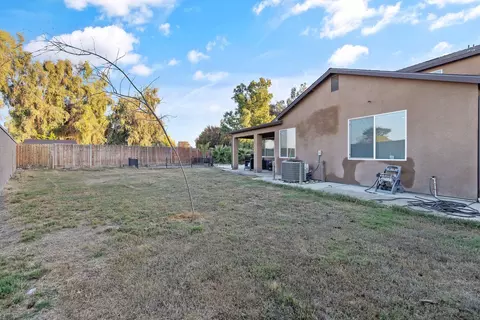 720 Portola St, Lemoore, CA 93245 photo 41