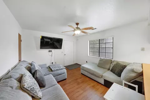 333 N Quince Ave, Exeter, CA 93221 photo 6