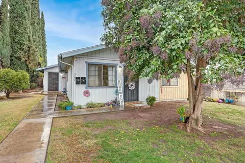 333 N Quince Ave, Exeter, CA 93221 photo 2
