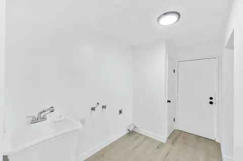 908 Gardner Ave, Corcoran, CA 93212 photo 18