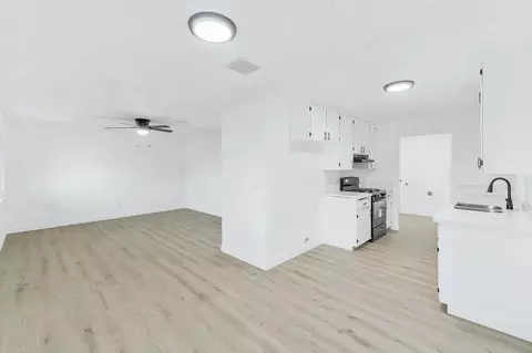 908 Gardner Ave, Corcoran, CA 93212 photo 11
