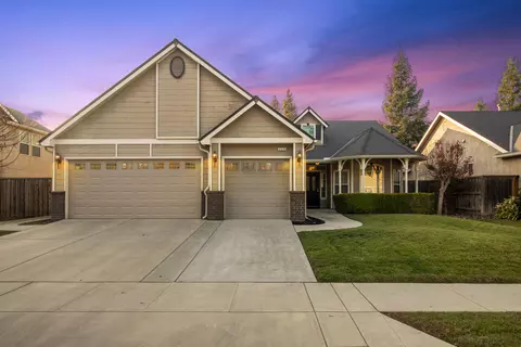 229 N Boise St, Visalia, CA 93291