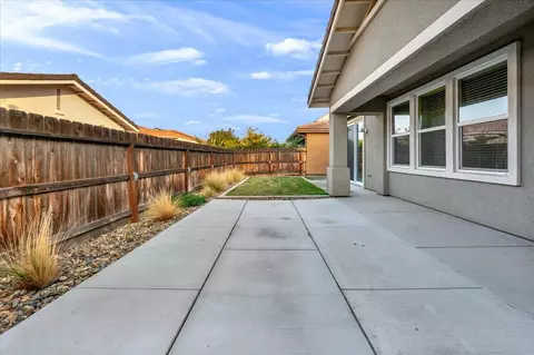 3469 Sussex Ave, Clovis, CA 93619 photo 36