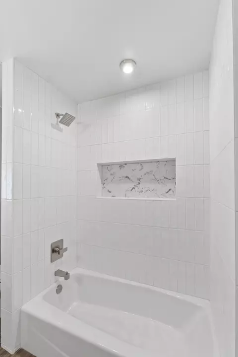 319 E Prosperity Ave, Tulare, CA 93274 photo 34