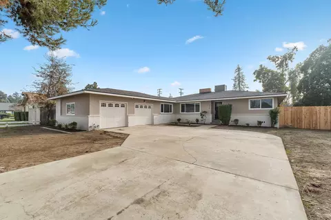 319 E Prosperity Ave, Tulare, CA 93274