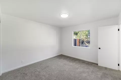 614 E Willow Ct, Tulare, CA 93274 photo 17