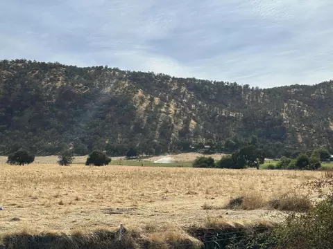 Globe Drive, Springville, CA 93265 photo 3