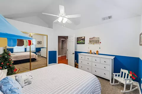 240 E Parkview Ave, Visalia, CA 93277 photo 31