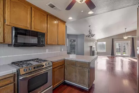 1287 E Fairview Ave, Tulare, CA 93274 photo 16