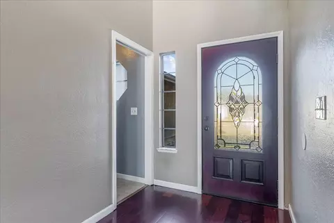 1287 E Fairview Ave, Tulare, CA 93274 photo 8