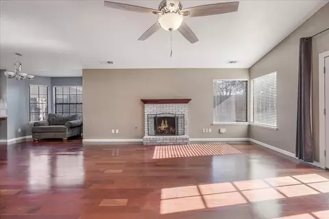 1287 E Fairview Ave, Tulare, CA 93274 photo 18