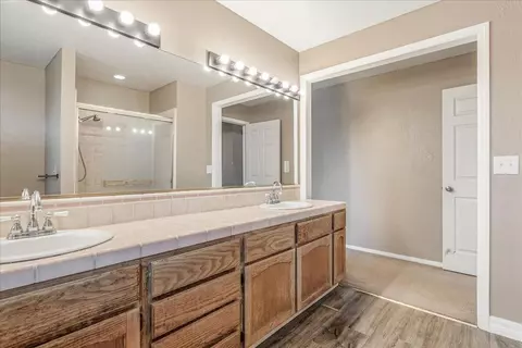 1287 E Fairview Ave, Tulare, CA 93274 photo 30