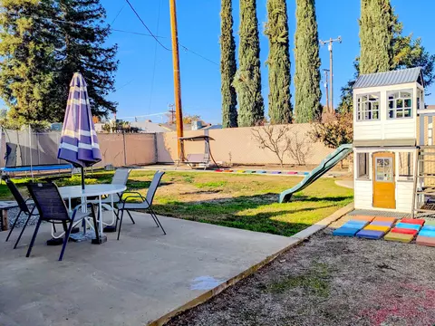 330 E Seeger Ct, Visalia, CA 93277 photo 29