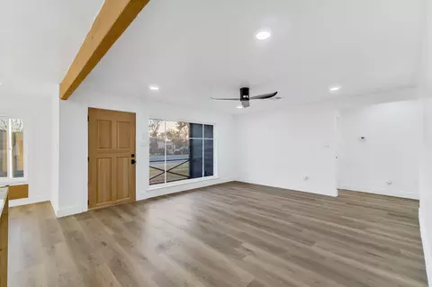 804 E Myrtle St, Hanford, CA 93230 photo 3