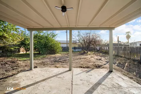 8413 Hall Rd, Lamont, CA 93241 photo 21