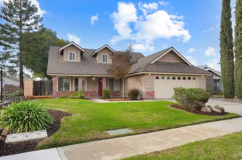 2297 N Polk St, Tulare, CA 93274