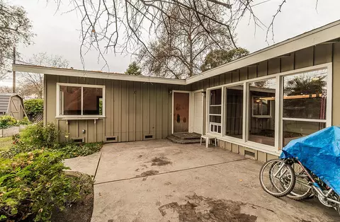 1429 W Iris Ave, Visalia, CA 93277 photo 38