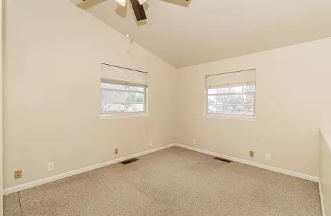 1429 W Iris Ave, Visalia, CA 93277 photo 35