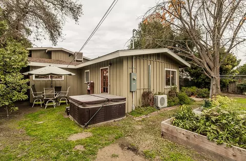 1429 W Iris Ave, Visalia, CA 93277 photo 43