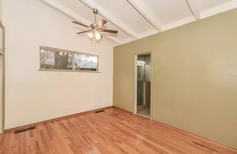 1429 W Iris Ave, Visalia, CA 93277 photo 20