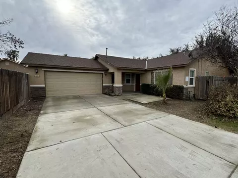461 Descasno Bay Ct, Tulare, CA 93274