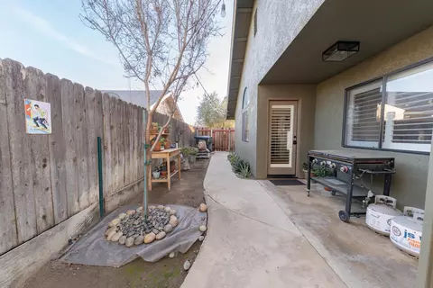 2734 E Feemster Ave, Visalia, CA 93292 photo 46
