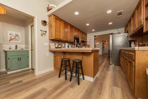 2734 E Feemster Ave, Visalia, CA 93292 photo 27