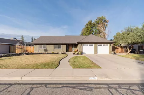 2734 E Feemster Ave, Visalia, CA 93292
