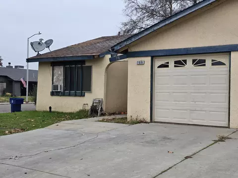 709 Deerwood Dr, Madera, CA 93637 photo 3