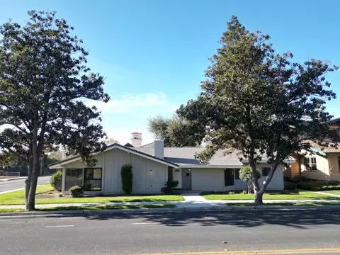 361 N E St, Porterville, CA 93257
