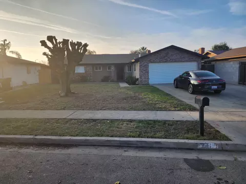 741 S Whitney St, Tulare, CA 93274