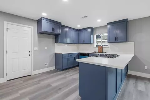 609 S Acacia Dr, Lemoore, CA 93245 photo 10